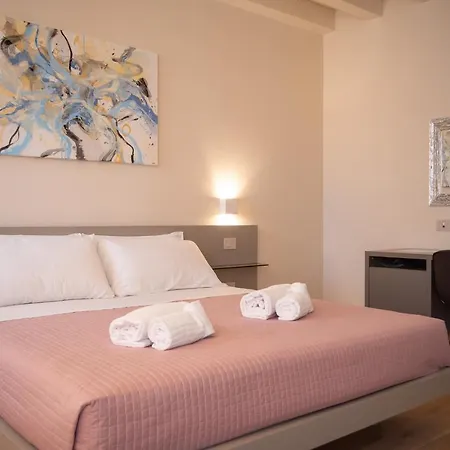 Appart hôtel Calcirelli 2*