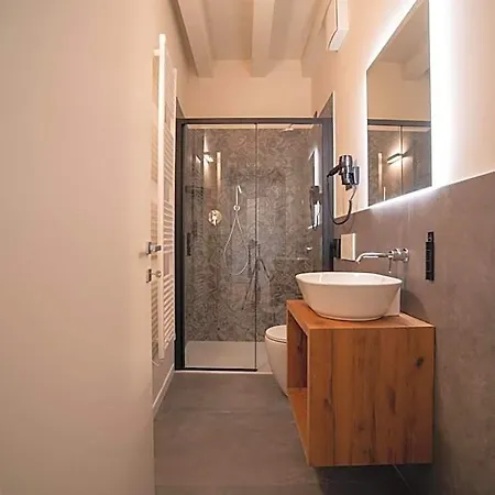 Calcirelli Aparthotel Verona