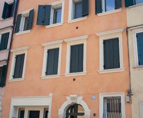 מלון דירות Calcirelli