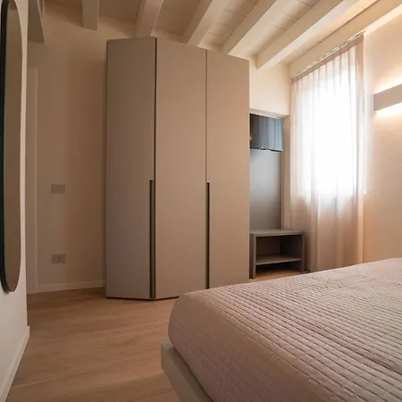 Calcirelli Lejlighedshotel 2*